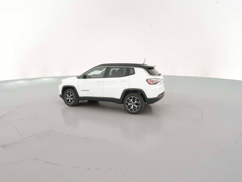 New 2026 Jeep Compass Limited image 7