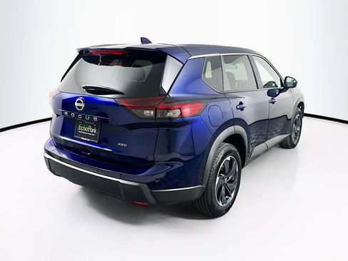 Used 2025 Nissan Rogue SV image 9
