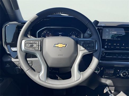 New 2026 Chevrolet Silverado 3500 LT image 17