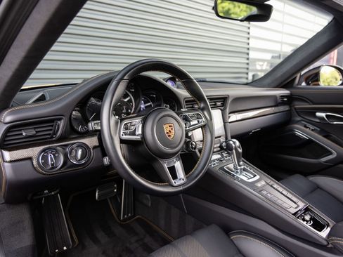 Certified 2018 Porsche 911 Turbo S AWD/4WD image 4