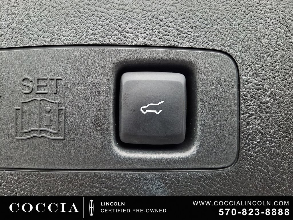 Certified 2023 Lincoln Corsair AWD w/ Equipment Group 101A image 29