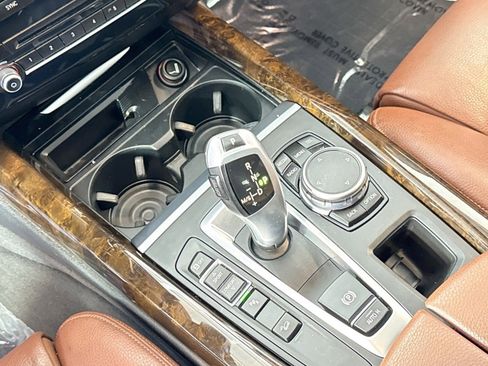 Used 2015 BMW X5 xDrive35i image 16