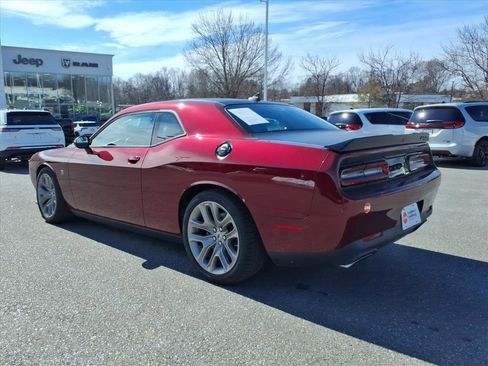 Used 2020 Dodge Challenger R/T Scat Pack image 6