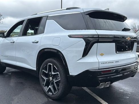 New 2026 Chevrolet Traverse High Country image 5
