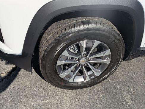 New 2026 Chevrolet Equinox LT image 12