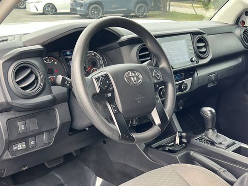 Used 2023 Toyota Tacoma SR AWD/4WD image 15