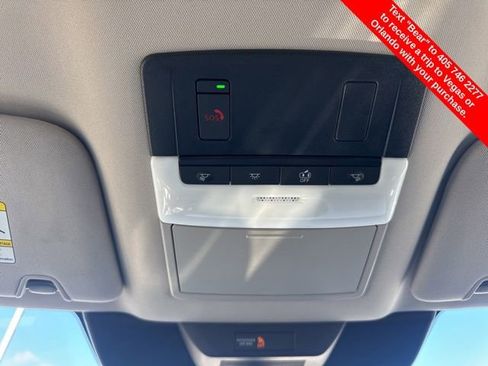 Used 2024 Nissan Pathfinder SV image 27