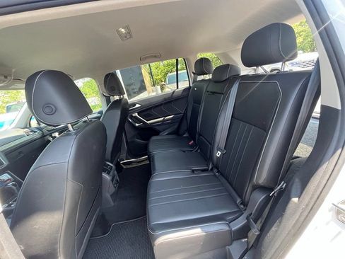 Certified 2024 Volkswagen Tiguan SE AWD/4WD image 25