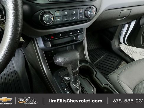 Used 2019 Chevrolet Colorado W/T w/ WT Convenience Package image 17