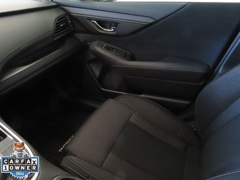 Used 2024 Subaru Outback Premium image 22