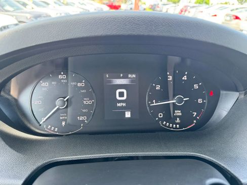 Used 2026 RAM ProMaster 2500 w/ Convenience Group FWD image 18
