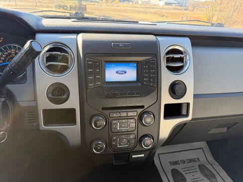 Used 2014 Ford F150 XLT w/ XLT Chrome Package image 12