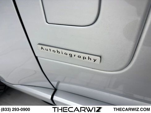Used 2023 Land Rover Range Rover Long Wheelbase Autobiography AWD/4WD image 13