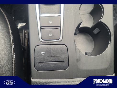 Used 2021 Ford Escape SEL w/ Technology Package AWD/4WD image 34