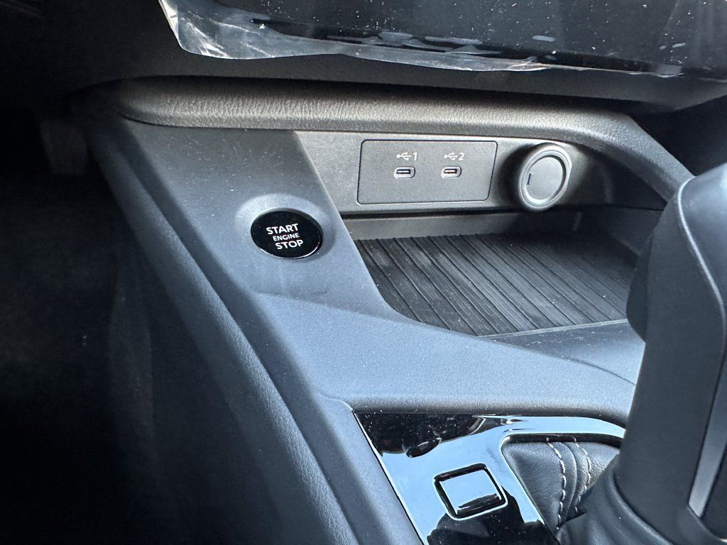 New 2027 Nissan Sentra SV FWD image 30