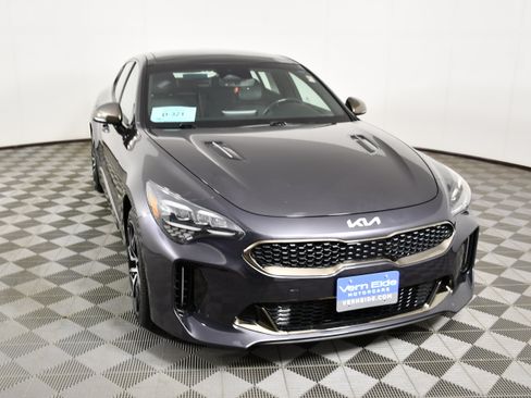 Used 2023 Kia Stinger GT-Line w/ Sun & Sound Package AWD/4WD image 3