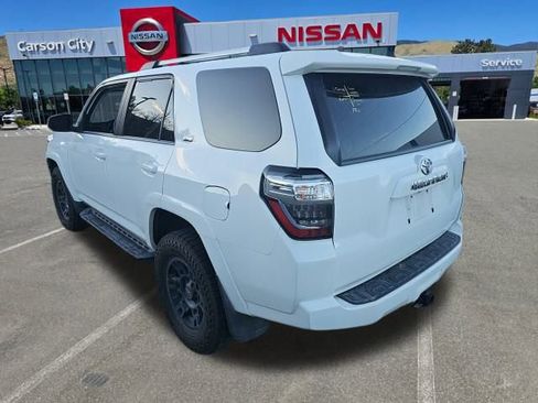 Used 2021 Toyota 4Runner SR5 Premium image 9