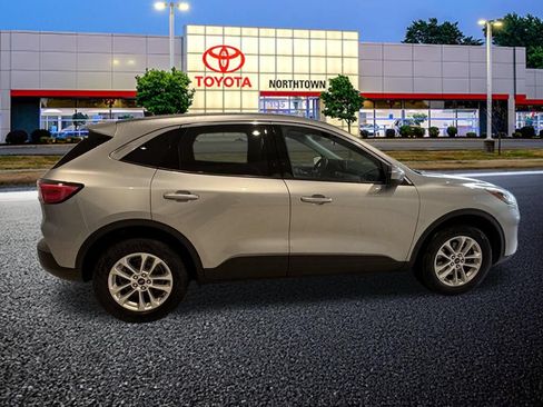 Used 2021 Ford Escape SE w/ Convenience Package AWD/4WD image 30