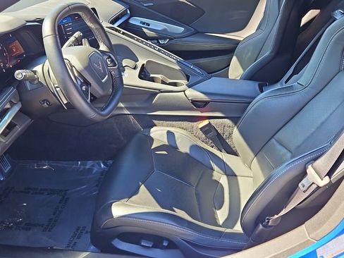 Used 2022 Chevrolet Corvette Stingray Coupe w/ 1LT image 8