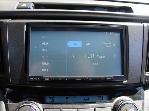Used 2016 Toyota RAV4 SE w/ Advanced Technology Package AWD/4WD image 9