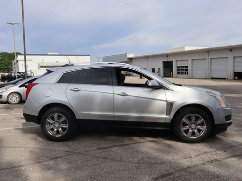 Used 2014 Cadillac SRX Luxury w/ Driver Awareness Package FWD image 21