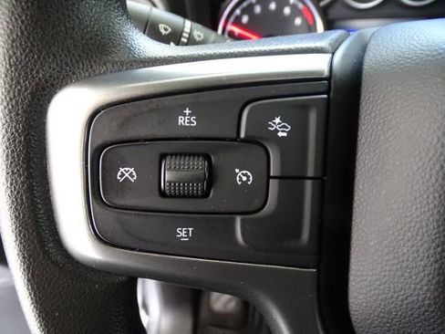 Used 2022 Chevrolet Silverado 1500 Custom Trail Boss w/ Safety Confidence Package image 6