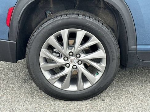 Used 2026 Buick Enclave Preferred AWD/4WD image 17