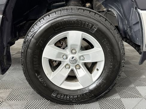 Used 2018 RAM 1500 ST w/ SXT Appearance Group image 29