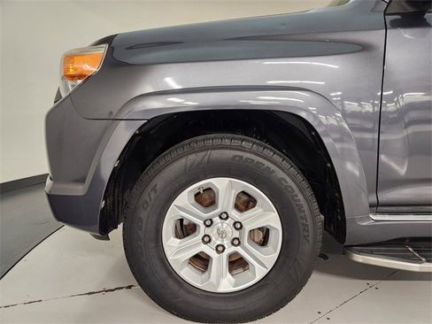 Used 2011 Toyota 4Runner SR5 image 11