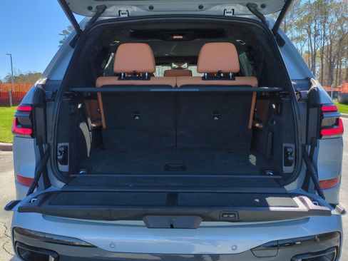 Certified 2024 BMW X7 xDrive40i w/ Executive Package image 33