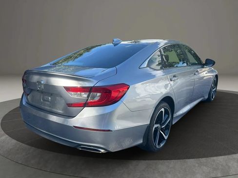Used 2019 Honda Accord Sport image 8