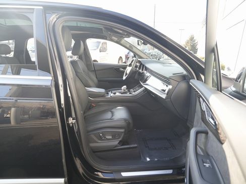 Used 2021 Audi Q7 3.0T Prestige image 35
