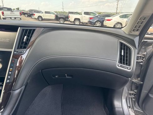 Used 2018 INFINITI Q50 Luxe w/ Essential Package (3.0T Luxe) RWD image 16