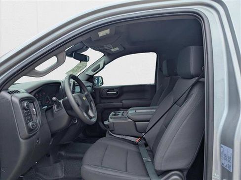 New 2025 Chevrolet Silverado 1500 W/T w/ WT Value Package image 4