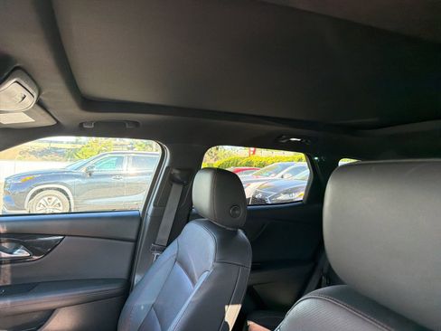 Used 2020 Chevrolet Blazer RS FWD image 8