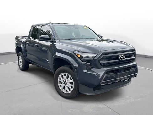 Certified 2024 Toyota Tacoma SR w/ SR Upgrade Package RWD image 4