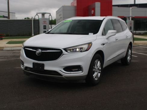 Used 2020 Buick Enclave Essence FWD image 24