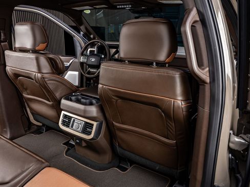 Used 2026 Ford F250 King Ranch w/ Chrome Package image 32