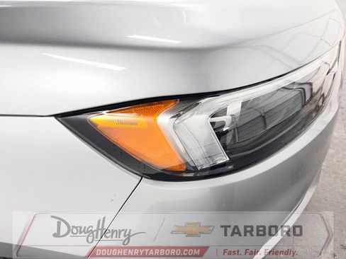 Used 2023 Ford Edge SEL AWD/4WD image 10