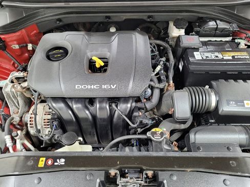 Used 2018 Hyundai Elantra SEL FWD image 30
