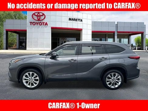 Used 2023 Toyota Highlander Limited AWD/4WD image 2
