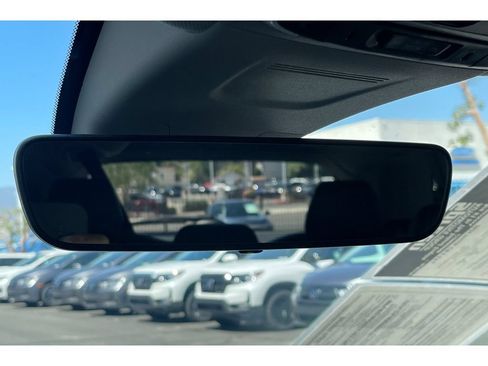 Used 2024 Honda CR-V EX-L image 25