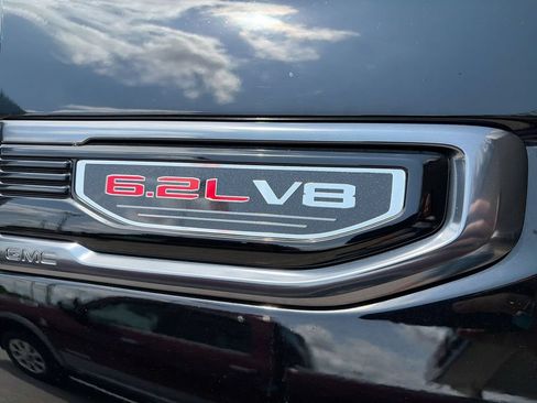 Used 2024 GMC Sierra 1500 AT4 w/ Technology Package AWD/4WD image 35