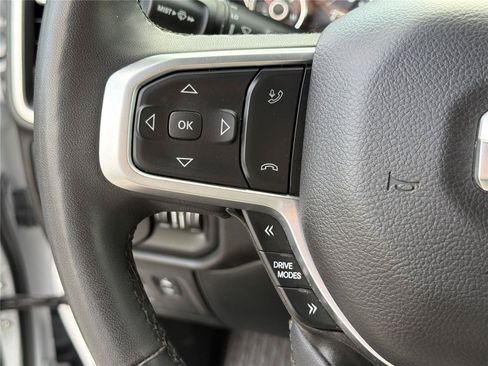 Used 2025 RAM 1500 Big Horn AWD/4WD image 24
