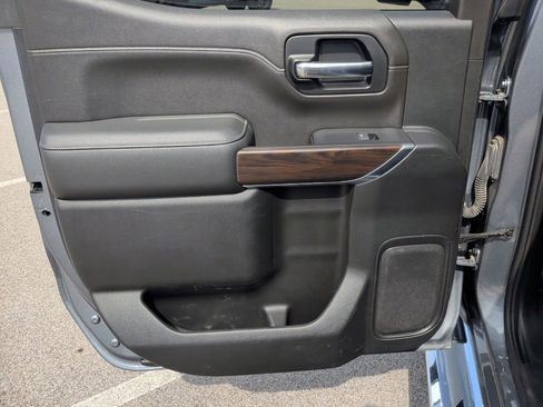 Used 2019 GMC Sierra 1500 SLT image 34