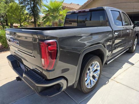 Used 2019 GMC Sierra 1500 Denali w/ Denali Ultimate Package image 3