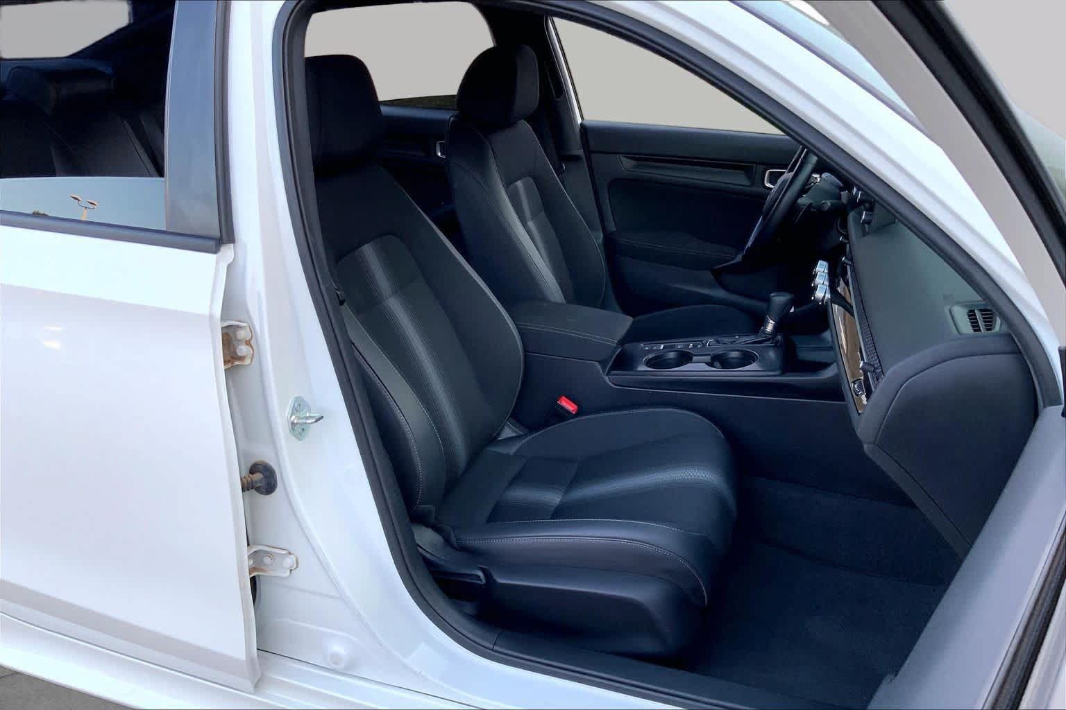 Used 2024 Honda Civic Sport image 9