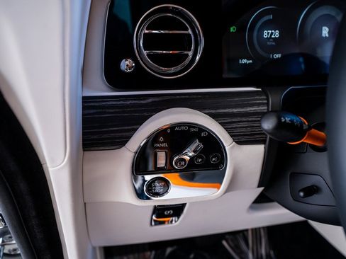 Used 2024 Rolls-Royce Spectre w/ Spectre Launch Package image 41