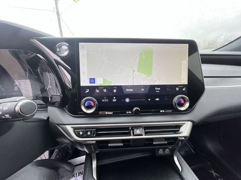 Used 2024 Lexus RX 350 AWD w/ Convenience Package image 19