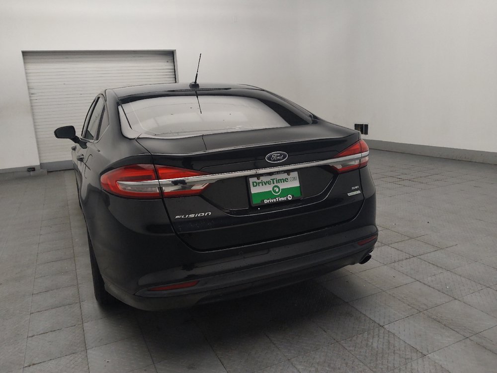 Used 2018 Ford Fusion SE FWD image 6